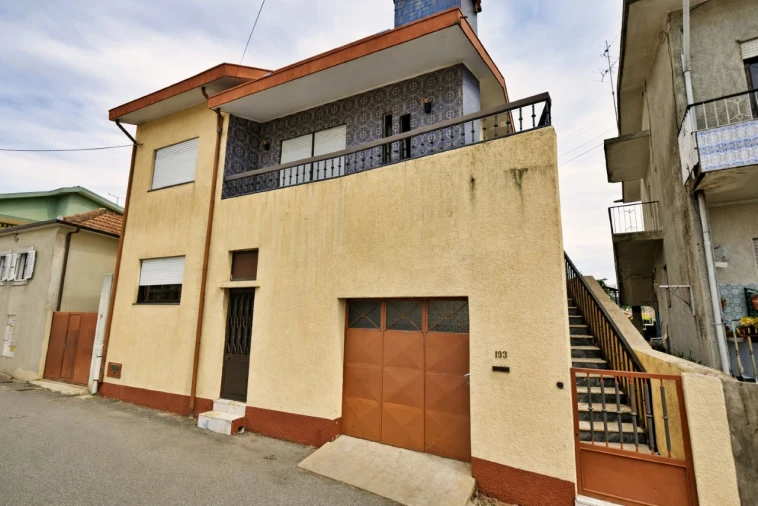 Moradia T4 para Venda em Coronado (São Romão e São Mamede)