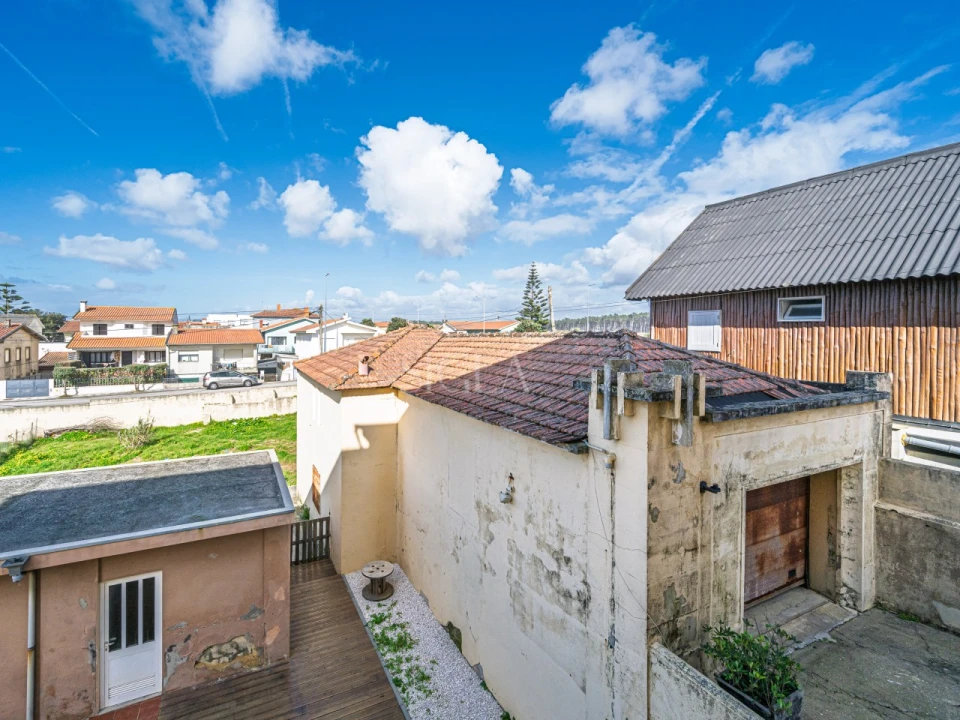 Moradia T11 para Venda em Cortegaça Foto 9