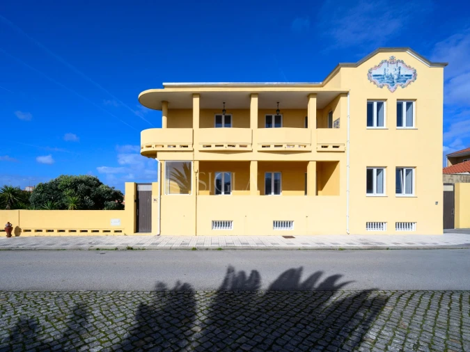 Moradia T11 para Venda em Cortegaça Foto 2