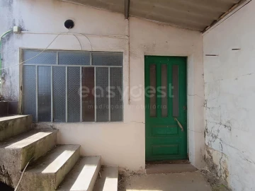 Moradia T3 para Venda em São Miguel do Rio Torto e Rossio Ao Sul do Tejo