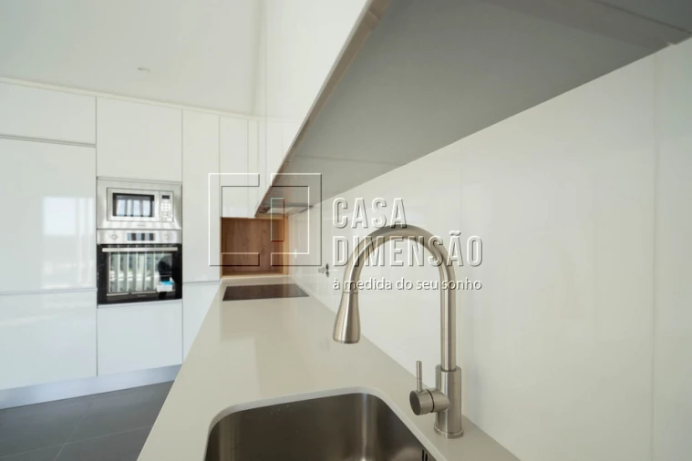 Apartamento T2 para Venda em Corroios Foto 12