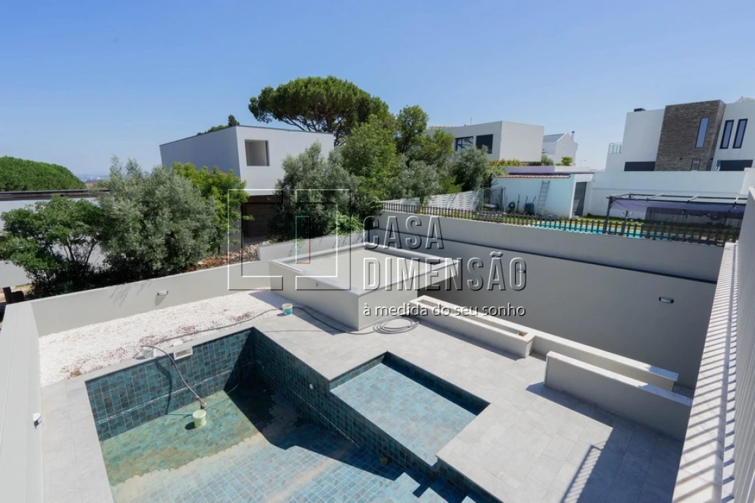 Moradia T3 para Venda em Barcarena Foto 56