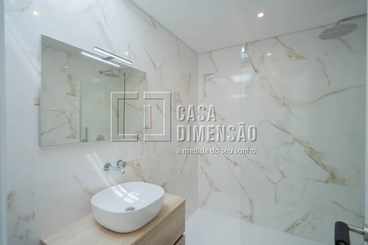 Moradia T3 para Venda em Barcarena Foto 65