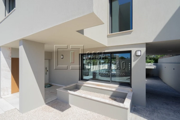 Moradia T3 para Venda em Barcarena Foto 86