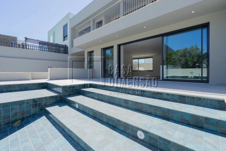 Moradia T3 para Venda em Barcarena Foto 101