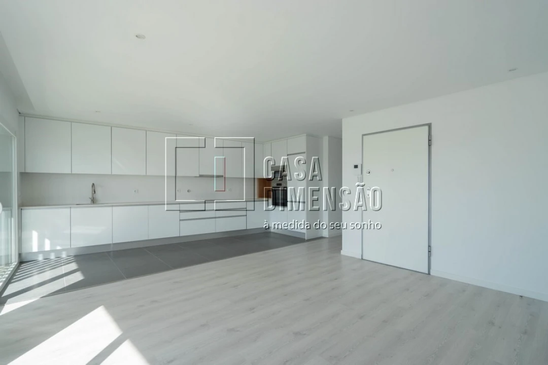 Apartamento T2 para Venda em Corroios Foto 8