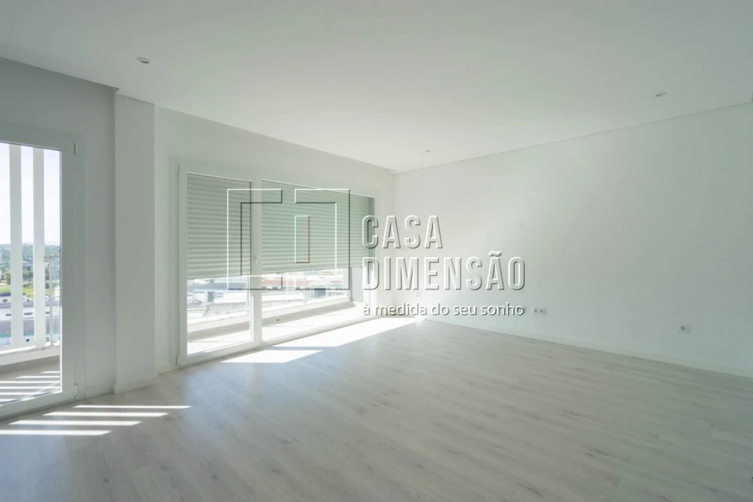 Apartamento T3 para Venda em Corroios Foto 4