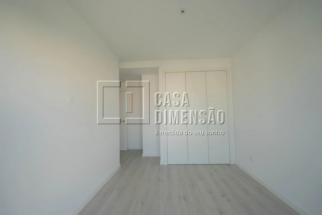 Apartamento T3 para Venda em Corroios Foto 19