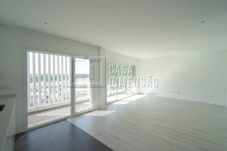 Apartamento T3 para Venda em Corroios Foto 4