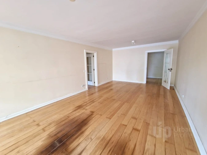 Apartamento T3 para Venda em Cascais e Estoril Foto 2