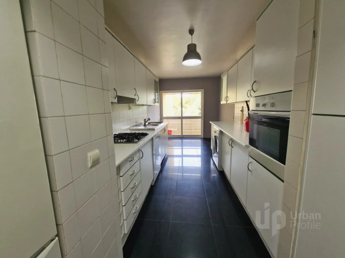 Apartamento T3 para Venda em Cascais e Estoril Foto 9