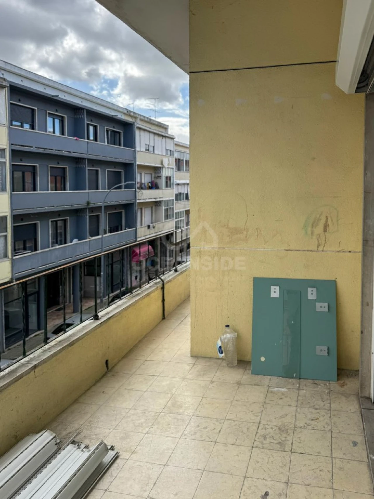 Apartamento T2 para Venda em Falagueira-Venda Nova Foto 3