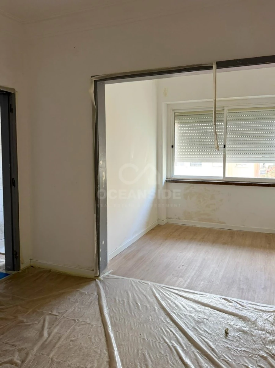 Apartamento T2 para Venda em Falagueira-Venda Nova Foto 2