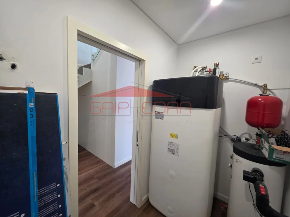 Moradia T3 para Venda em Esmoriz Foto 11