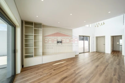 Moradia T3 para Venda em Esmoriz