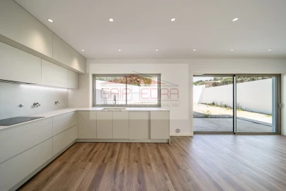 Moradia T3 para Venda em Esmoriz