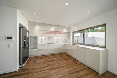 Moradia T3 para Venda em Esmoriz