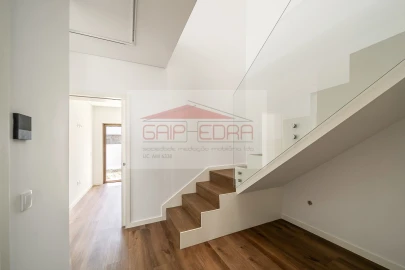 Moradia T3 para Venda em Esmoriz