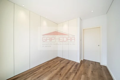 Moradia T3 para Venda em Esmoriz