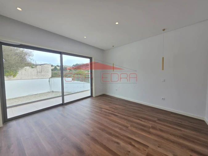 Moradia T3 para Venda em Esmoriz Foto 19