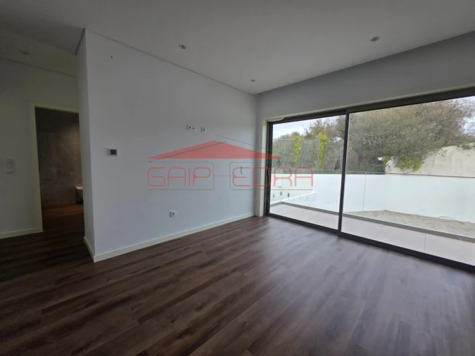 Moradia T3 para Venda em Esmoriz Foto 20