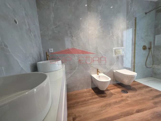 Moradia T3 para Venda em Esmoriz Foto 21