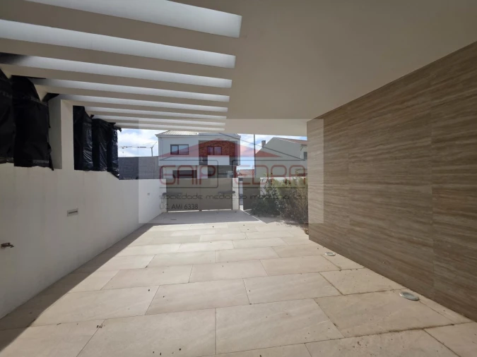 Moradia T3 para Venda em Esmoriz Foto 30