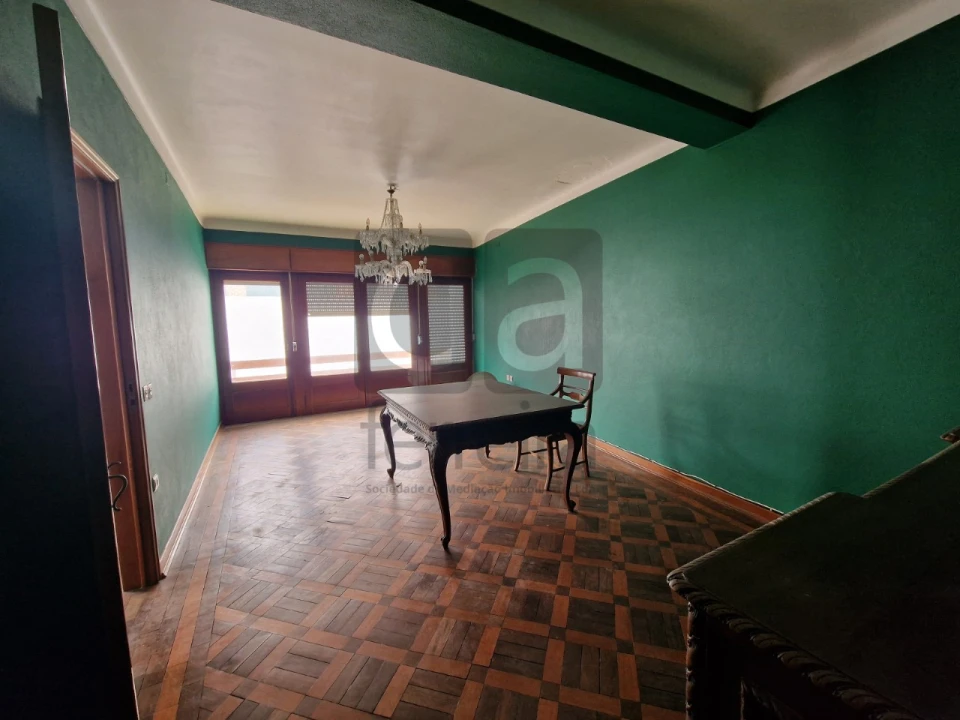 Moradia T4 para Venda em Almeirim Foto 5