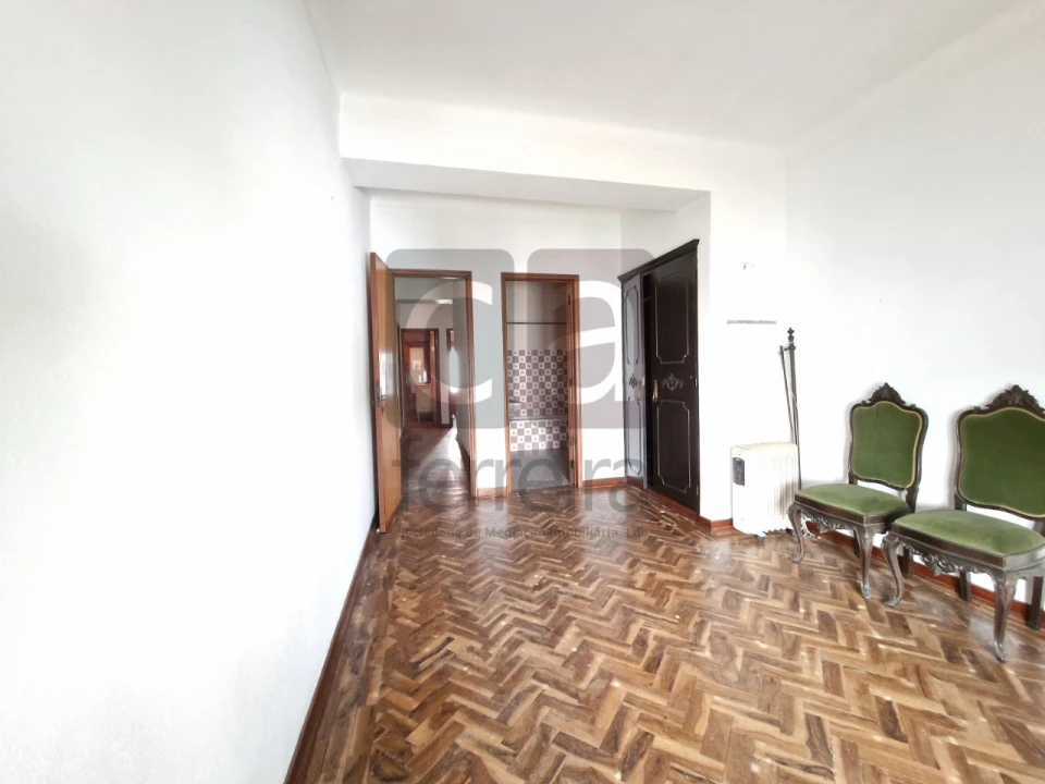 Moradia T4 para Venda em Almeirim Foto 13