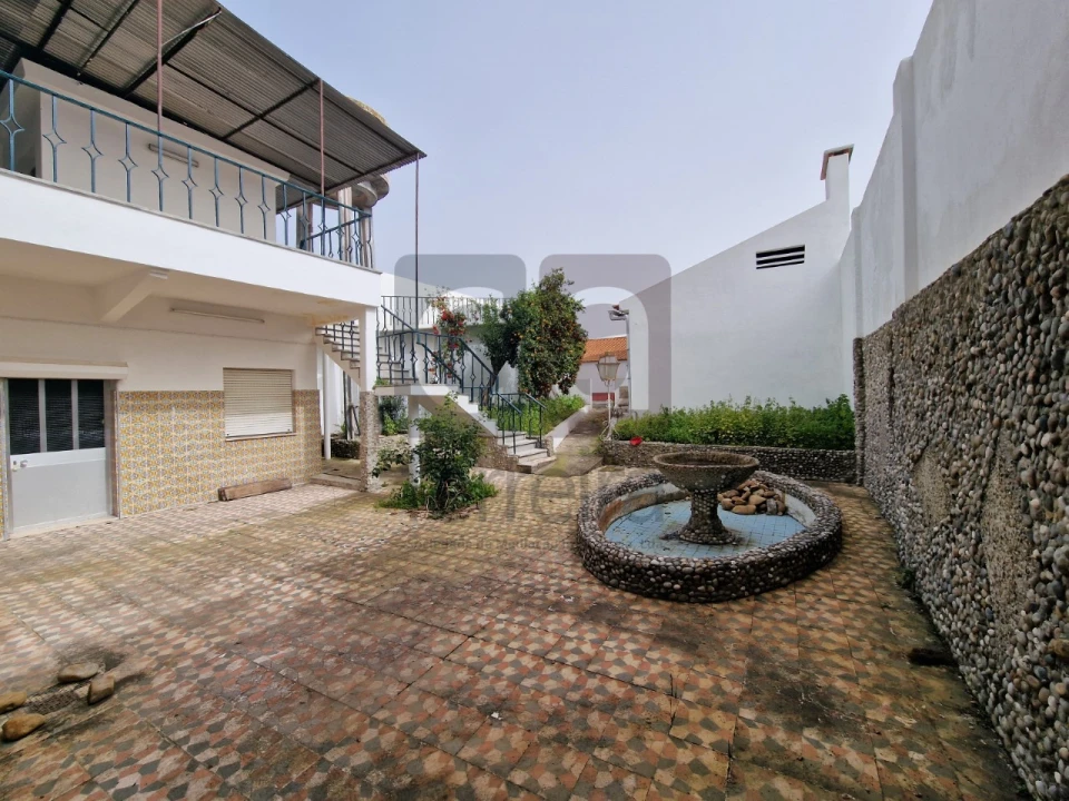 Moradia T4 para Venda em Almeirim Foto 40