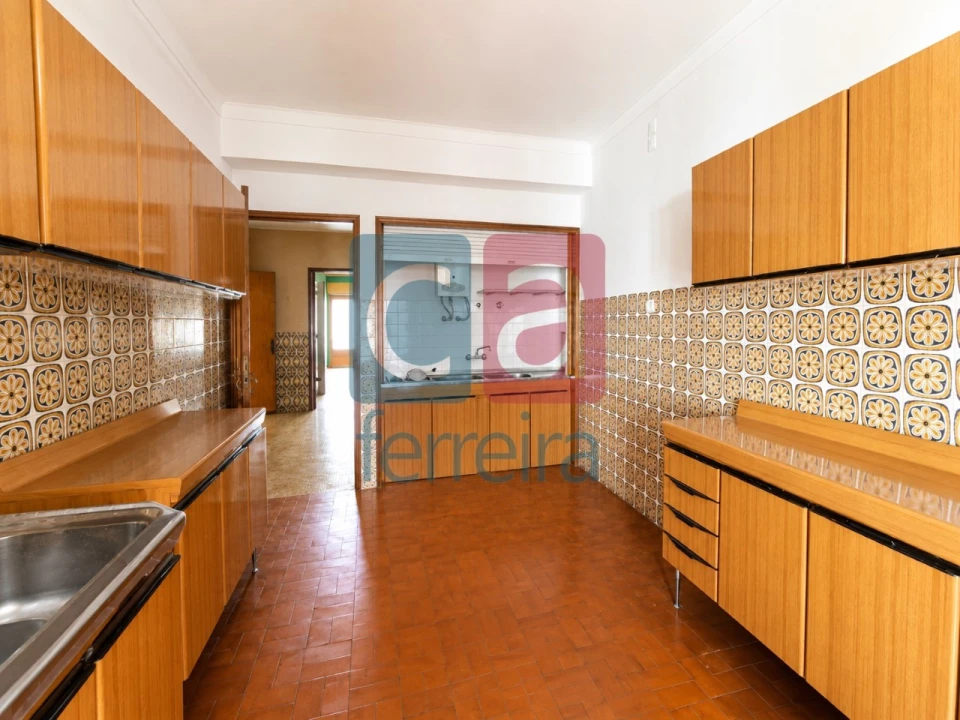 Moradia T4 para Venda em Almeirim Foto 2