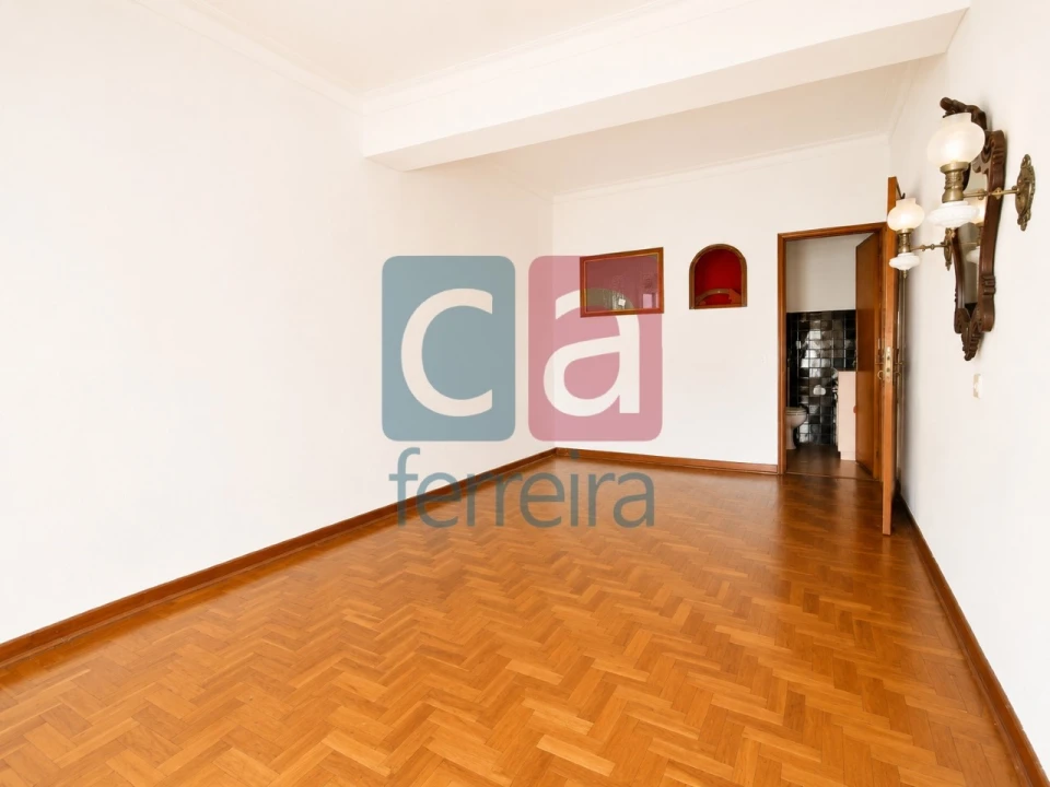 Moradia T4 para Venda em Almeirim Foto 24