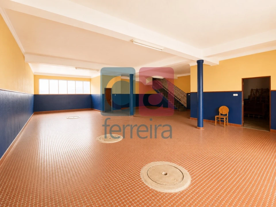 Moradia T4 para Venda em Almeirim Foto 38
