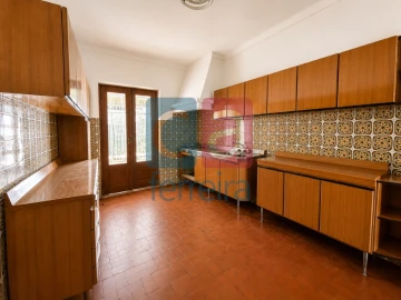 Moradia T4 para Venda em Almeirim