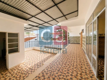Moradia T4 para Venda em Almeirim