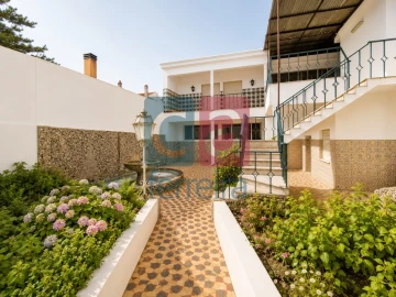 Moradia T4 para Venda em Almeirim
