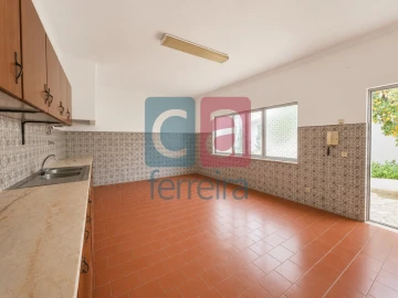 Moradia T4 para Venda em Almeirim