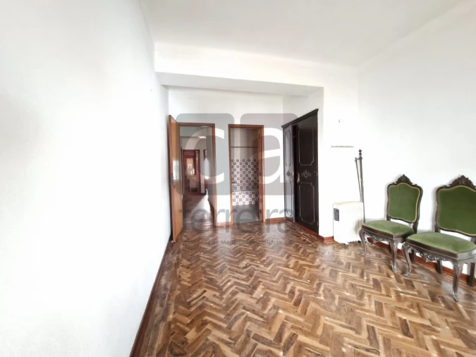 Moradia T4 para Venda em Almeirim Foto 13