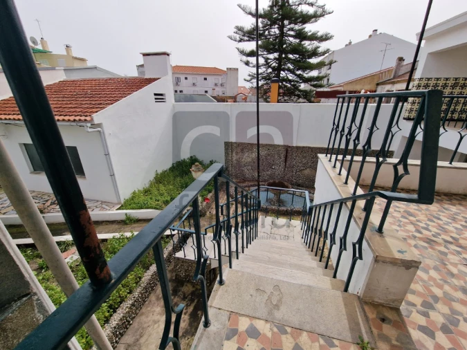 Moradia T4 para Venda em Almeirim Foto 23