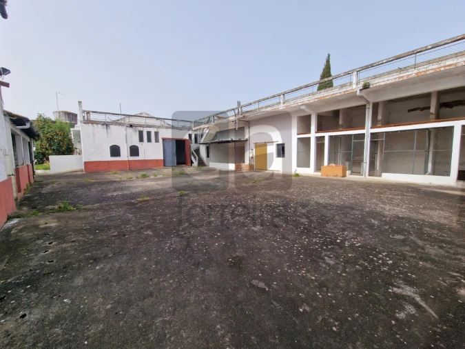Armazém para Arrendamento em Almeirim Foto 14
