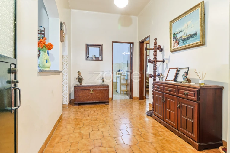 Moradia T4 para Venda em Riachos Foto 1