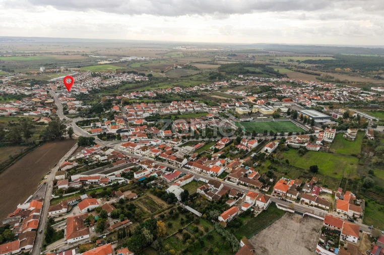 Moradia T4 para Venda em Riachos Foto 30