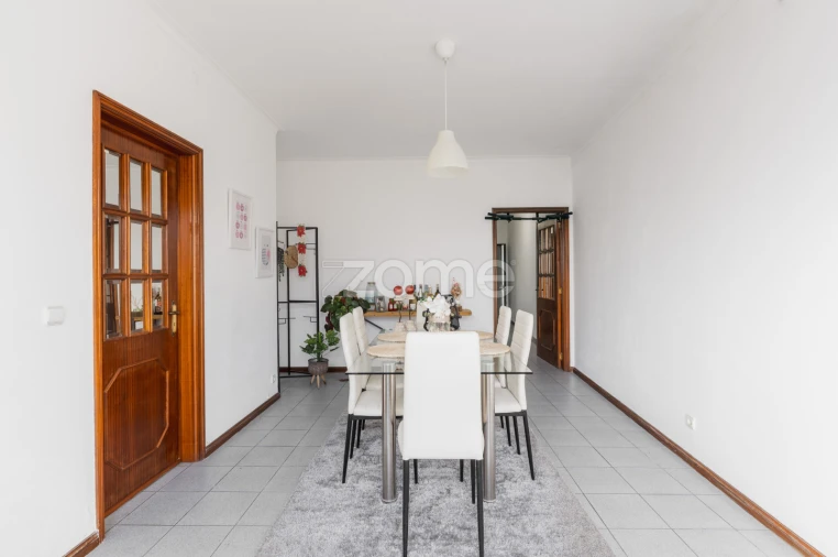 Moradia T4 para Venda em Anta e Guetim Foto 5