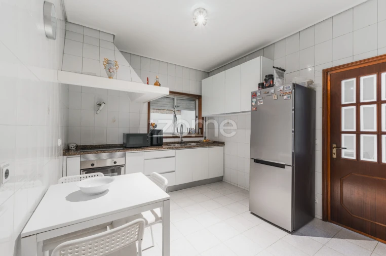 Moradia T4 para Venda em Anta e Guetim Foto 8