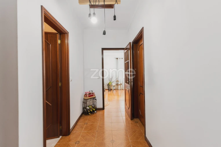 Moradia T4 para Venda em Anta e Guetim Foto 13