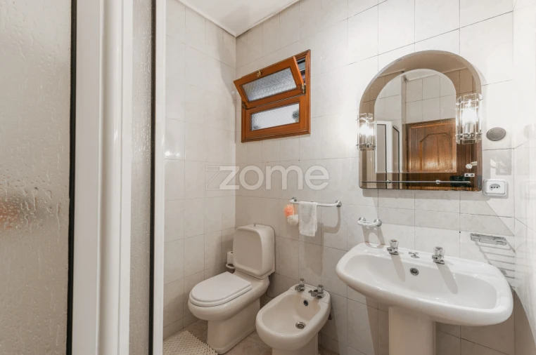 Moradia T4 para Venda em Anta e Guetim Foto 14