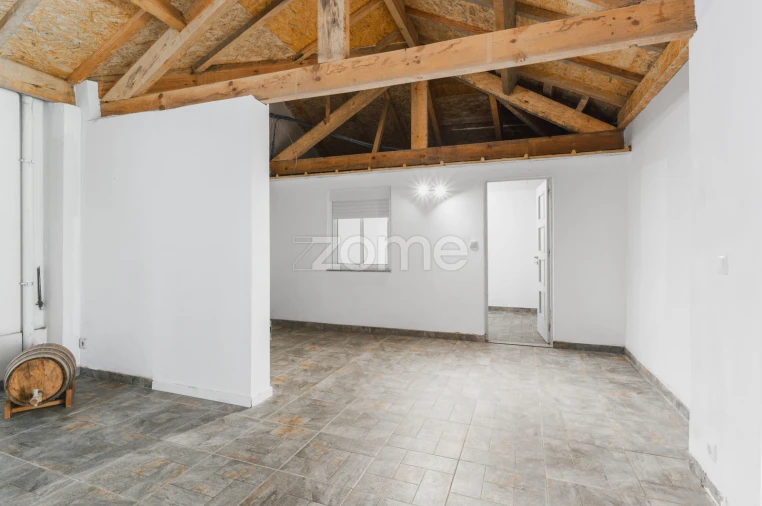 Moradia T4 para Venda em Anta e Guetim Foto 18