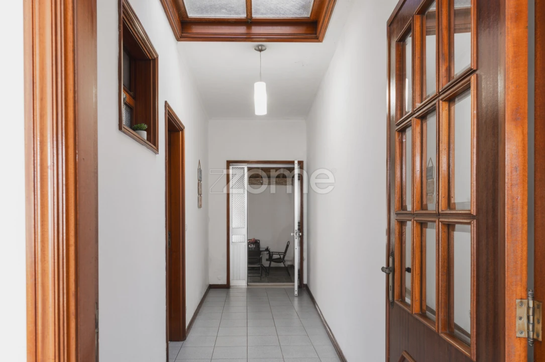 Moradia T4 para Venda em Anta e Guetim Foto 7