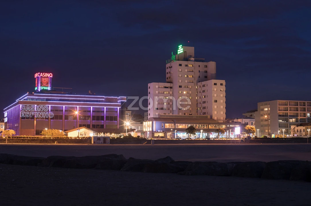 Moradia T4 para Venda em Anta e Guetim Foto 30