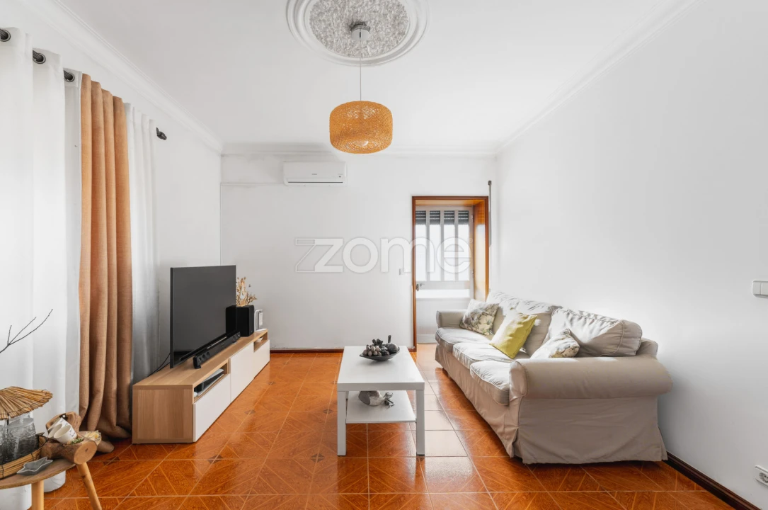 Moradia T4 para Venda em Anta e Guetim Foto 11